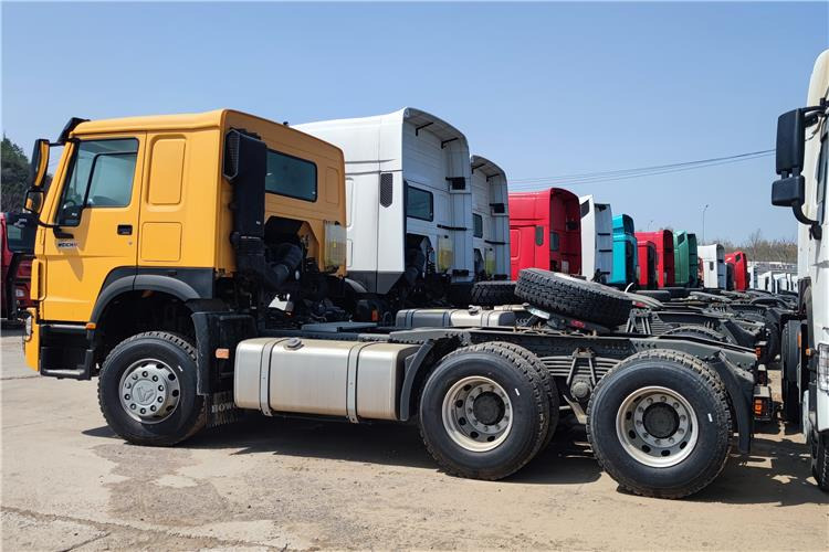 SINOTRUK CNHTC Howo Truck Tractor 400 HP 10 Wheeler for Sale In Malawi - وحدة جر: صورة 2 SINOTRUK CNHTC Howo Truck Tractor 400 HP 10 Wheeler for Sale In Malawi - وحدة جر: صورة 2