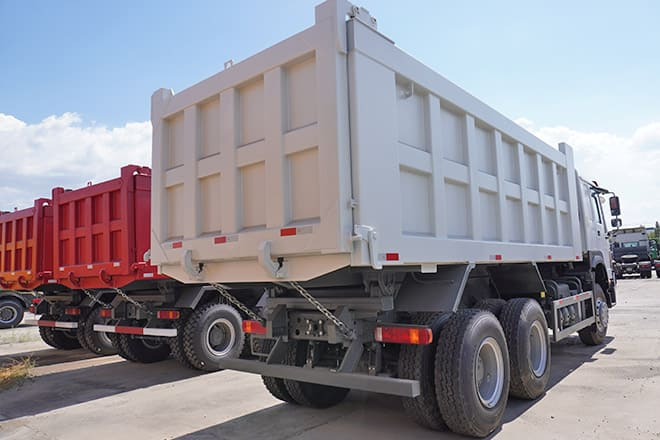 جديدة شاحنة قلاب لنقل البضائع الحرة SINOTRUK Howo 6x4 New Tipper Trucks for Sale in Mauritania: صورة 6 جديدة شاحنة قلاب لنقل البضائع الحرة SINOTRUK Howo 6x4 New Tipper Trucks for Sale in Mauritania: صورة 6