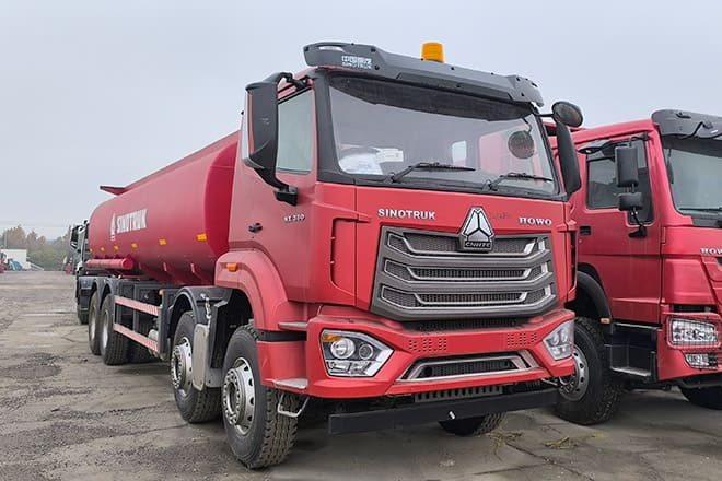 SINOTRUK Howo NX380 Diesel Tanker Truck for Sale in Tanzania - شاحنة صهريج: صورة 3 SINOTRUK Howo NX380 Diesel Tanker Truck for Sale in Tanzania - شاحنة صهريج: صورة 3