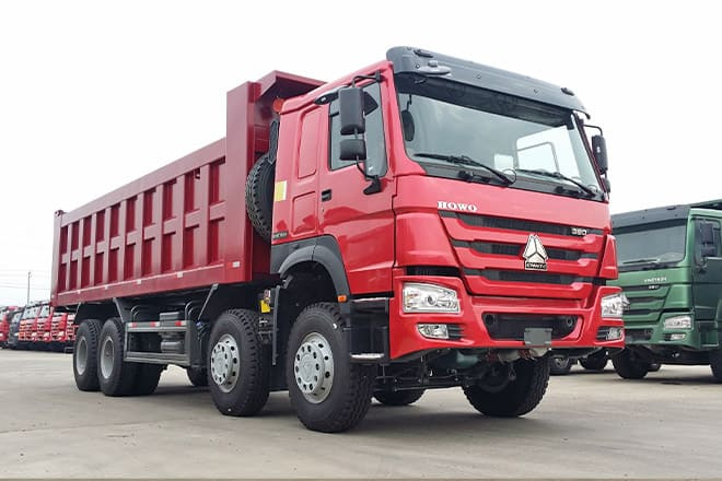 SINOTRUK Sinotruk Howo 380 8X4 Dump Truck for Sale in Senegal - شاحنة قلاب: صورة 3 SINOTRUK Sinotruk Howo 380 8X4 Dump Truck for Sale in Senegal - شاحنة قلاب: صورة 3