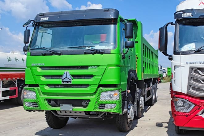 SINOTRUK Sinotruk Howo 8x4 Dump Truck for Sale Near Me in Ghana - شاحنة قلاب: صورة 5 SINOTRUK Sinotruk Howo 8x4 Dump Truck for Sale Near Me in Ghana - شاحنة قلاب: صورة 5