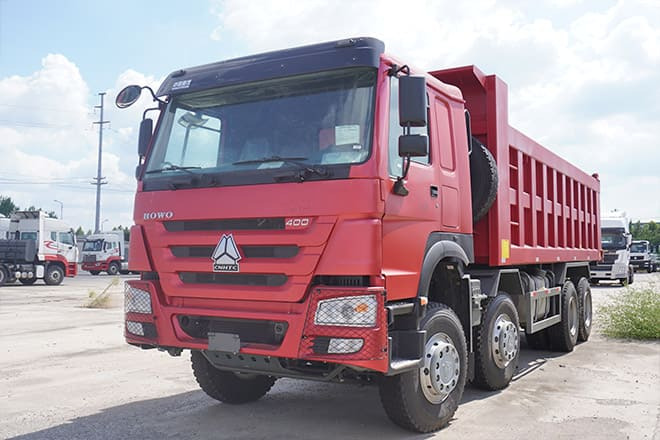 SINOTRUK Sinotruk Howo 8x4 Dump Truck for Sale in Cameroon - شاحنة قلاب: صورة 3 SINOTRUK Sinotruk Howo 8x4 Dump Truck for Sale in Cameroon - شاحنة قلاب: صورة 3