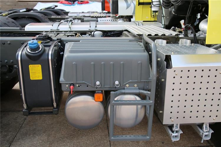 Sinotruk Used Sitrak 430 HP Truck Head for Sale In Ghana - وحدة جر: صورة 5 Sinotruk Used Sitrak 430 HP Truck Head for Sale In Ghana - وحدة جر: صورة 5