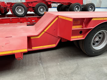 TITAN 120 Ton Detachable Lowboy Trailer for Sale in Jamaica - عربة منخفضة مسطحة نصف مقطورة: صورة 3 TITAN 120 Ton Detachable Lowboy Trailer for Sale in Jamaica - عربة منخفضة مسطحة نصف مقطورة: صورة 3