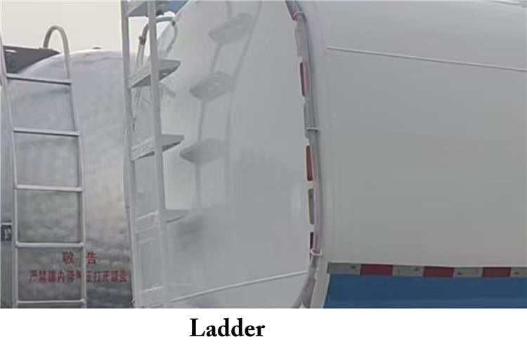 TITAN 2 Axle 40000 Liters Fuel Tanker Trailer for Sale In Zimbabwe - نصف مقطورة صهريج: صورة 5 TITAN 2 Axle 40000 Liters Fuel Tanker Trailer for Sale In Zimbabwe - نصف مقطورة صهريج: صورة 5