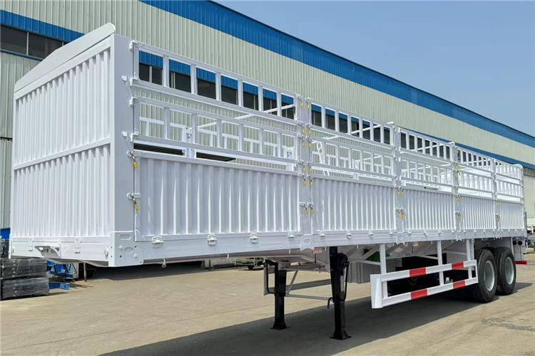 TITAN 2 Axle Fence Semi Trailer with Bogie Suspension for Sale In Nigeria - نصف مقطورة لنقل الحيوانات: صورة 3 TITAN 2 Axle Fence Semi Trailer with Bogie Suspension for Sale In Nigeria - نصف مقطورة لنقل الحيوانات: صورة 3