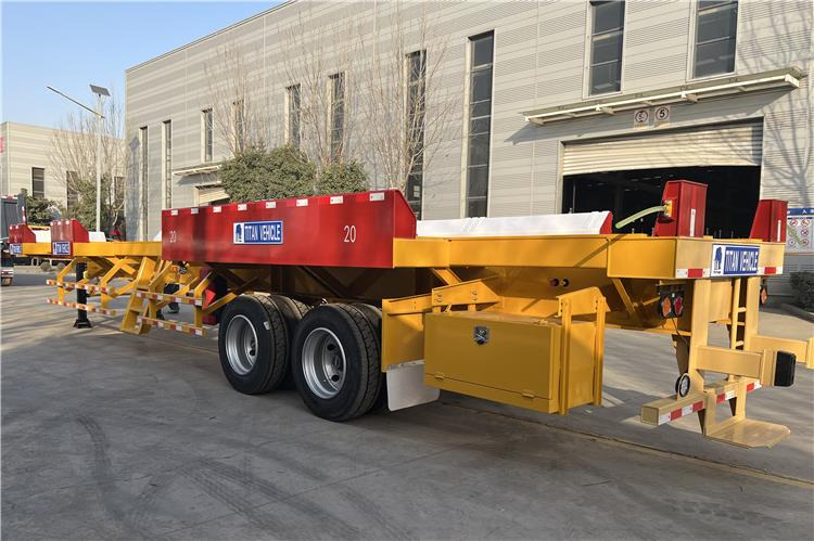 TITAN 20/40FT Terminal Trailer for Sale In Uganda - نصف مقطورة لنقل الحاويات: صورة 3 TITAN 20/40FT Terminal Trailer for Sale In Uganda - نصف مقطورة لنقل الحاويات: صورة 3