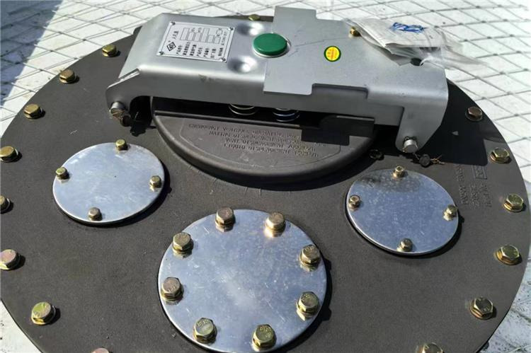 TITAN 4 Axle 50000 Liters Monoblock Tanker Trailer for Sale In Congo - نصف مقطورة صهريج: صورة 4 TITAN 4 Axle 50000 Liters Monoblock Tanker Trailer for Sale In Congo - نصف مقطورة صهريج: صورة 4