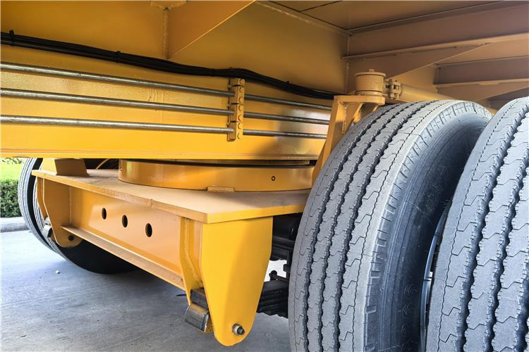 TITAN 6 Axle 62m Extendable Trailer for Sale In Ghana - نصف مقطورة مسطحة: صورة 4 TITAN 6 Axle 62m Extendable Trailer for Sale In Ghana - نصف مقطورة مسطحة: صورة 4