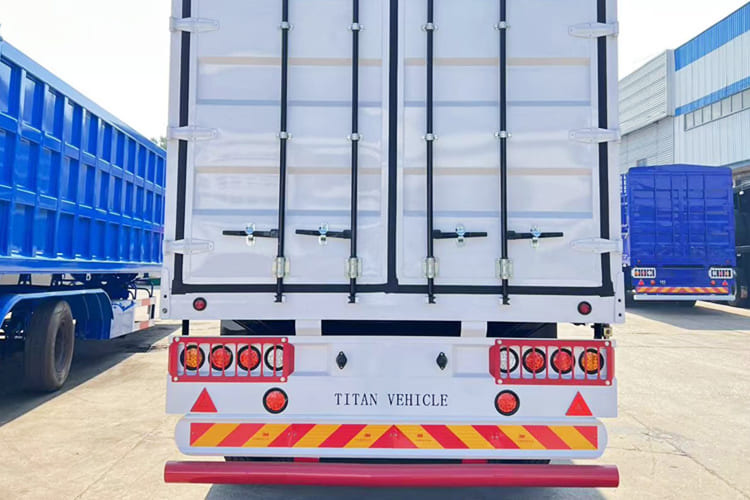 TITAN Curtain Side Trailer for Sale in Saudi Arabia - نصف مقطورة ستارة: صورة 5 TITAN Curtain Side Trailer for Sale in Saudi Arabia - نصف مقطورة ستارة: صورة 5