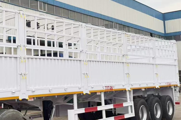 TITAN Livestock Fence Semi Trailer for Sale in Malawi - نصف مقطورة لنقل الحيوانات: صورة 3 TITAN Livestock Fence Semi Trailer for Sale in Malawi - نصف مقطورة لنقل الحيوانات: صورة 3