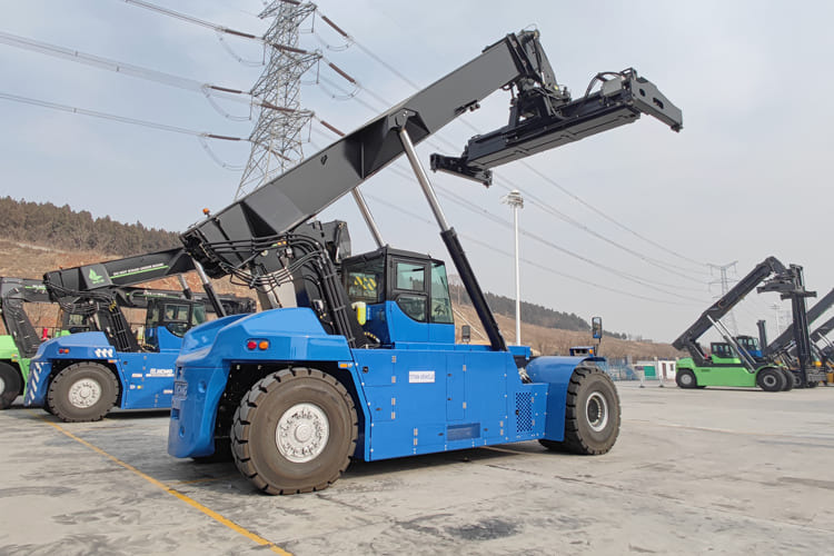 XCMG Reach Stacker Container Handler for sale in Malawi - مناولة الحاوية: صورة 1 XCMG Reach Stacker Container Handler for sale in Malawi - مناولة الحاوية: صورة 1