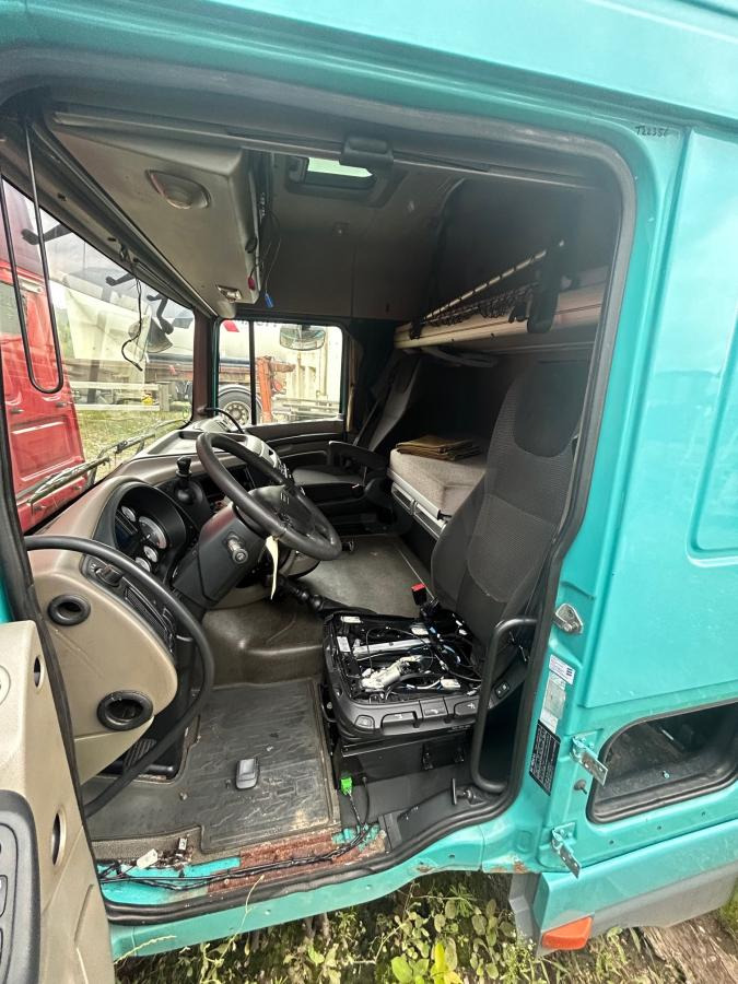 DAF DAF XF105-460 Verte - كابينة - شاحنة: صورة 4 DAF DAF XF105-460 Verte - كابينة - شاحنة: صورة 4