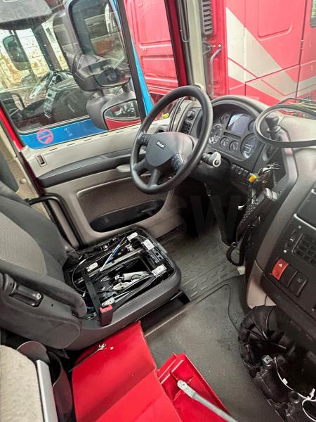 DAF XF105-460 Rouge - كابينة - شاحنة: صورة 5 DAF XF105-460 Rouge - كابينة - شاحنة: صورة 5