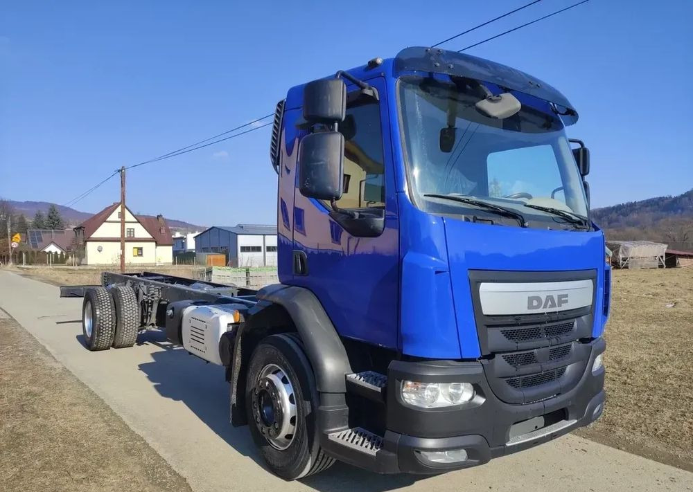 DAF LF 320 ramo do zabudowy 18DMC - شاحنة هيكل كابينة: صورة 2 DAF LF 320 ramo do zabudowy 18DMC - شاحنة هيكل كابينة: صورة 2