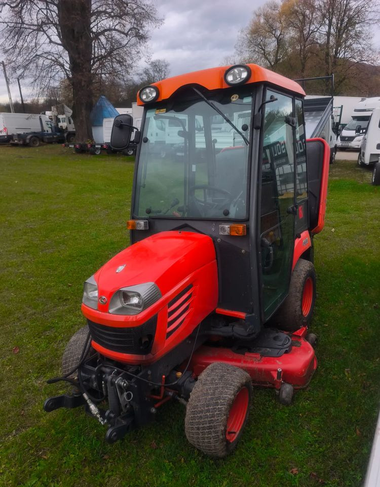 Kubota BX350 4x4 Traktorek komunalny kosiarka pług piaskarka pełen osprzęt - جرار البلدية: صورة 4 Kubota BX350 4x4 Traktorek komunalny kosiarka pług piaskarka pełen osprzęt - جرار البلدية: صورة 4