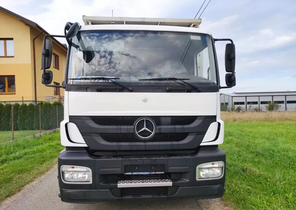 Mercedes-Benz AXOR 1829 rama do zabudowy blokada mostu - شاحنة هيكل كابينة: صورة 2 Mercedes-Benz AXOR 1829 rama do zabudowy blokada mostu - شاحنة هيكل كابينة: صورة 2
