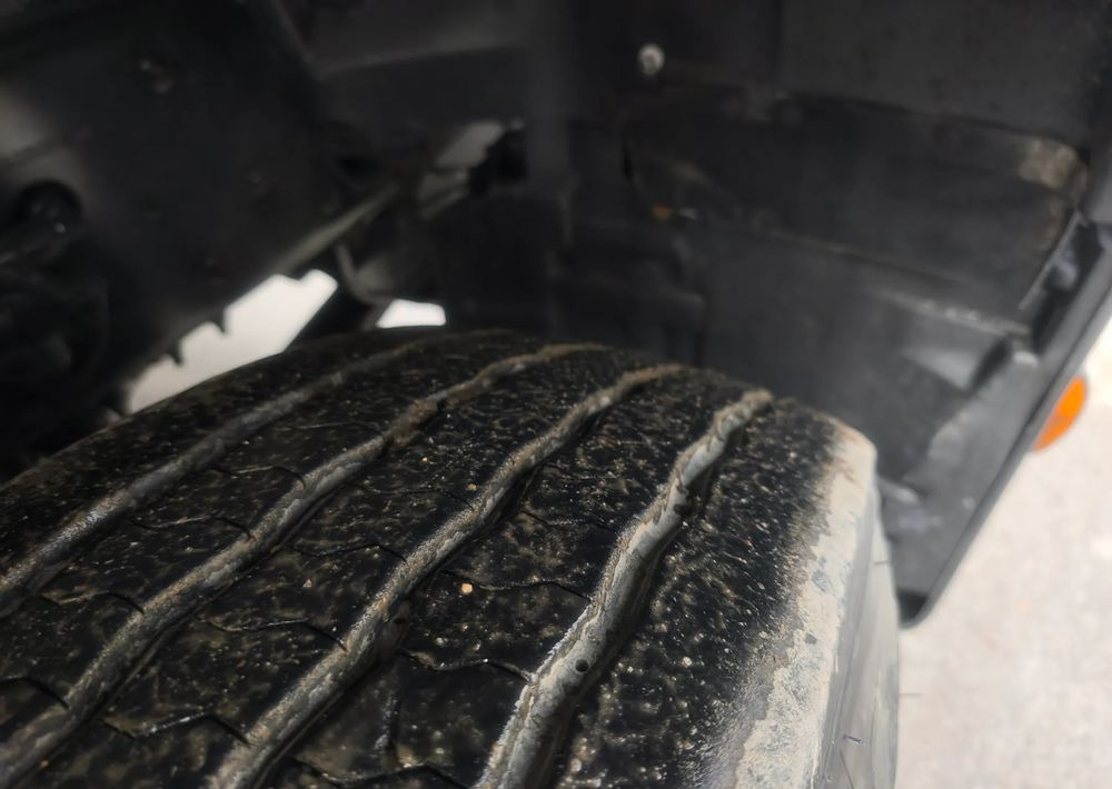 Renault Gama D 26.320 skrzynia hds palfinger PK15500 - شاحنات مسطحة, شاحنة كرين: صورة 3 Renault Gama D 26.320 skrzynia hds palfinger PK15500 - شاحنات مسطحة, شاحنة كرين: صورة 3