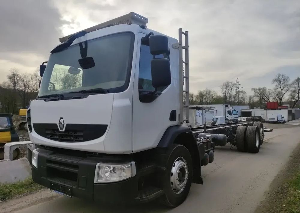 Renault Premium 26.380 Dxi  6x2 rama do zabudowy - شاحنة هيكل كابينة: صورة 2 Renault Premium 26.380 Dxi  6x2 rama do zabudowy - شاحنة هيكل كابينة: صورة 2