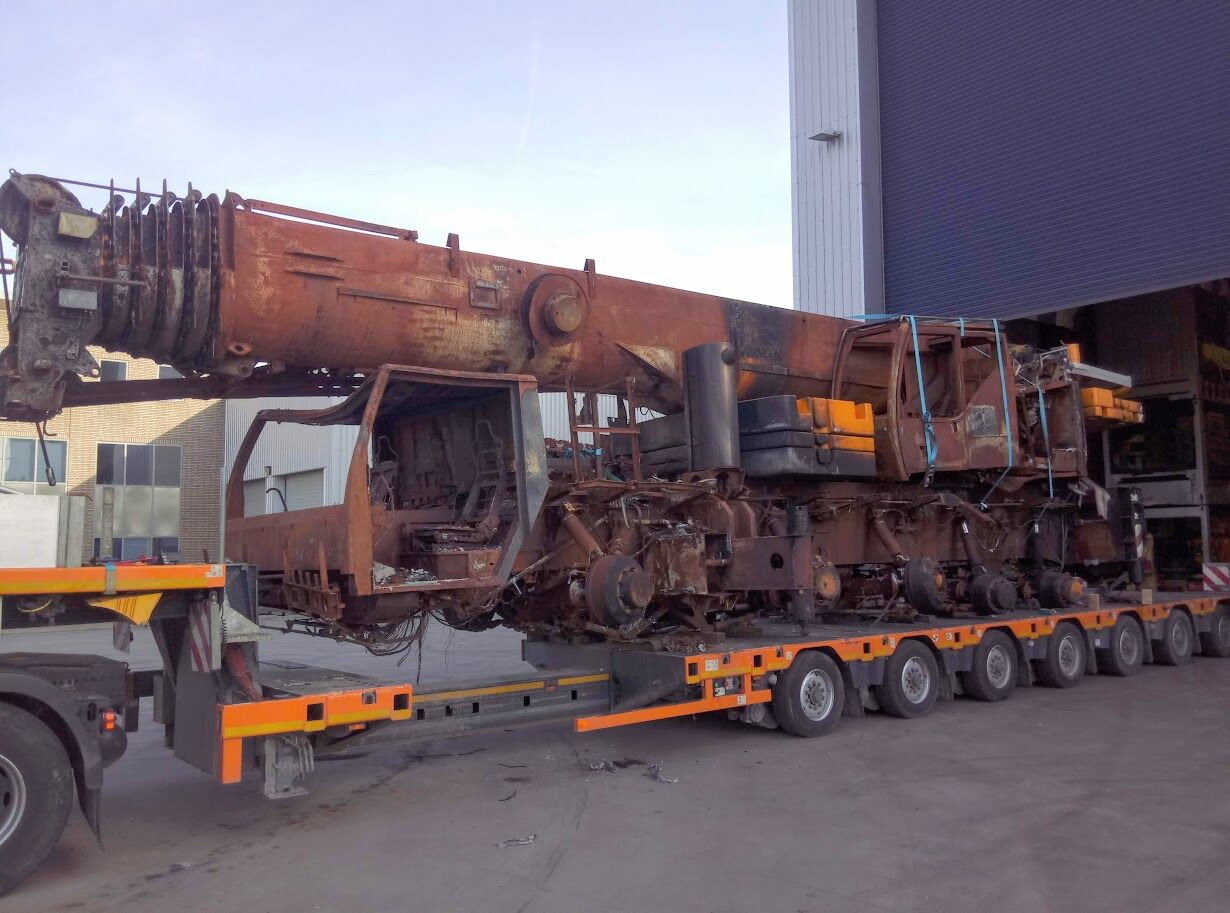 Liebherr LTM 1100-5.2 - موبايل كرين: صورة 1 Liebherr LTM 1100-5.2 - موبايل كرين: صورة 1