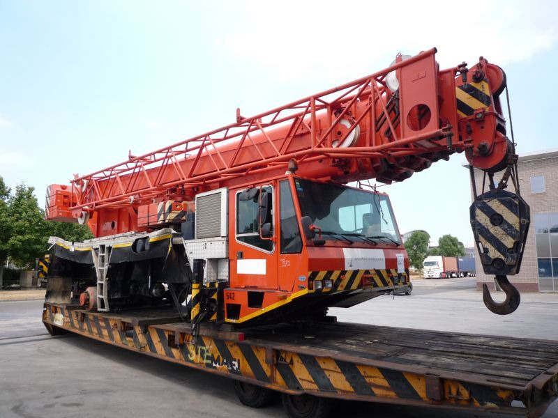 Terex AC 205 for parts - موبايل كرين: صورة 1 Terex AC 205 for parts - موبايل كرين: صورة 1
