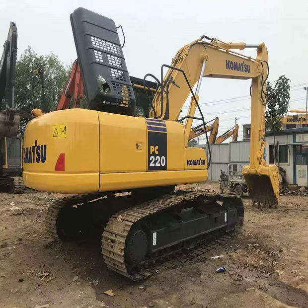 حفار زحاف 2021 Komatsu PC220-7: صورة 7