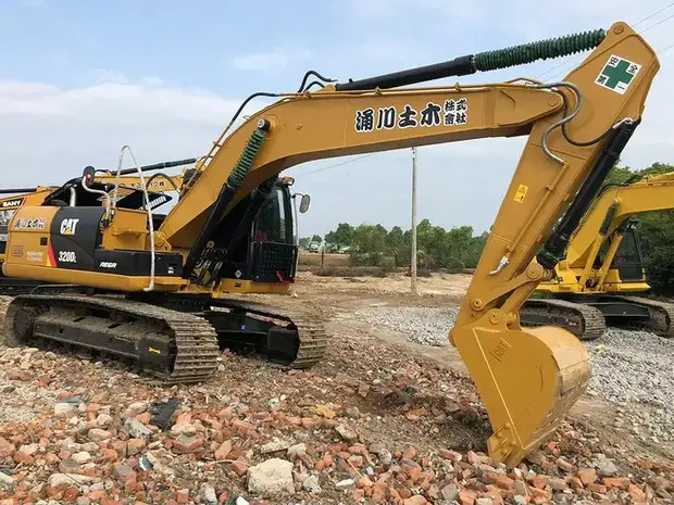 2022 Caterpillar 320DL - حفار زحاف: صورة 1 2022 Caterpillar 320DL - حفار زحاف: صورة 1