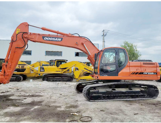 حفار زحاف 2022 Doosan DX225LC: صورة 9