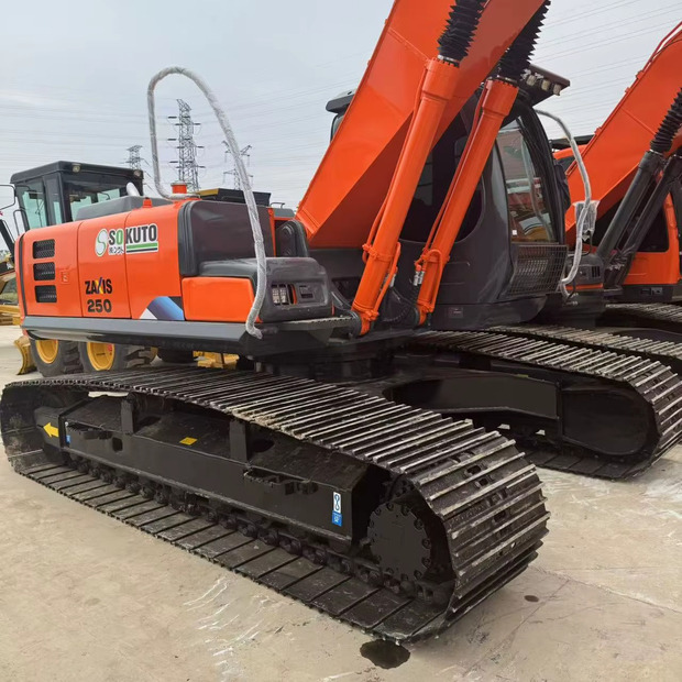 2022 Hitachi ZX250 - حفار زحاف: صورة 4 2022 Hitachi ZX250 - حفار زحاف: صورة 4