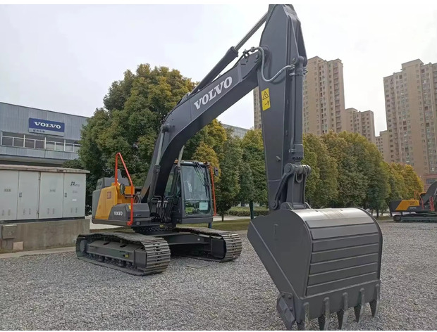 حفار زحاف 2023 Volvo EC200: صورة 10