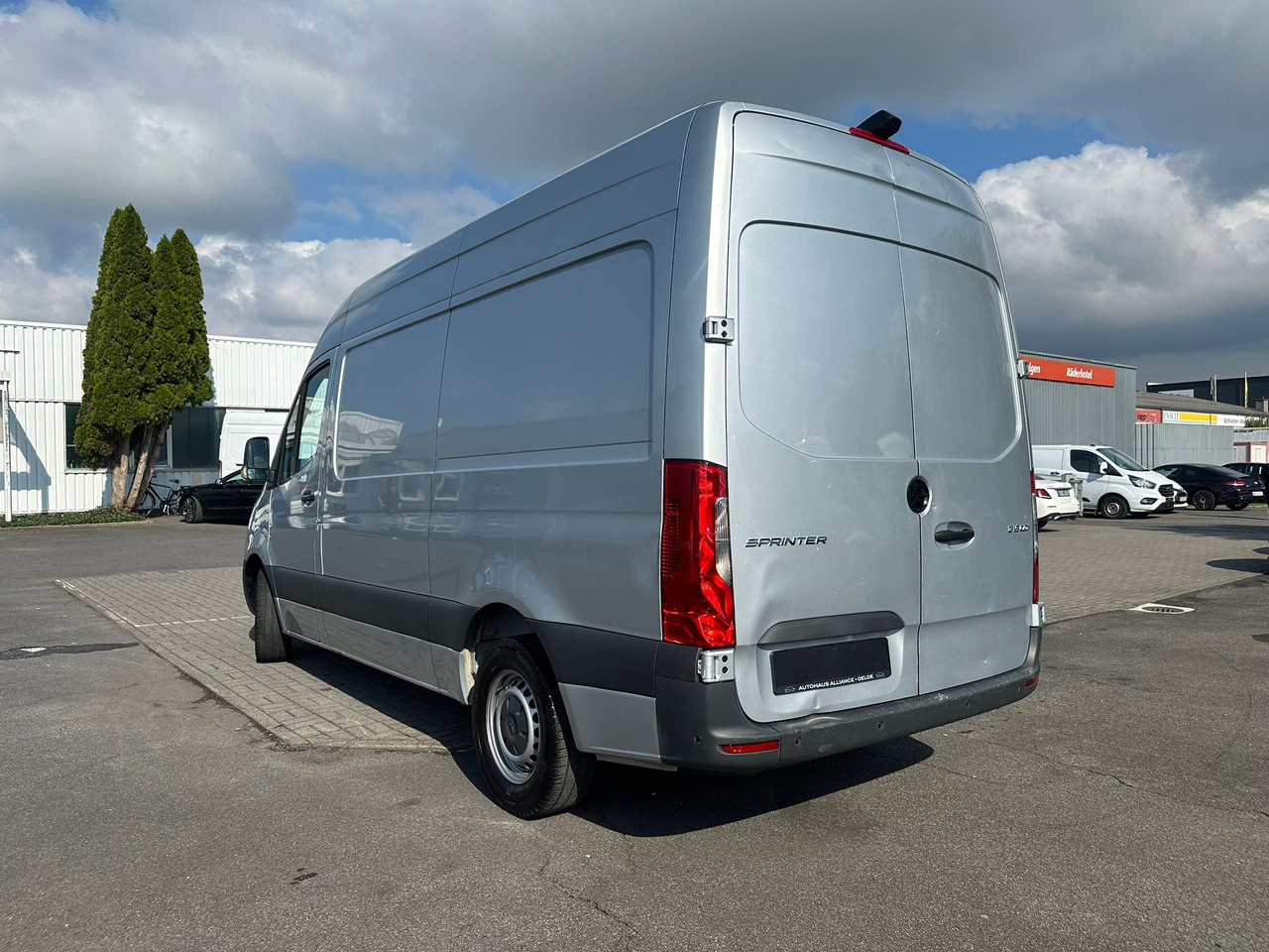 MERCEDES-BENZ Sprinter - فان: صورة 3 MERCEDES-BENZ Sprinter - فان: صورة 3