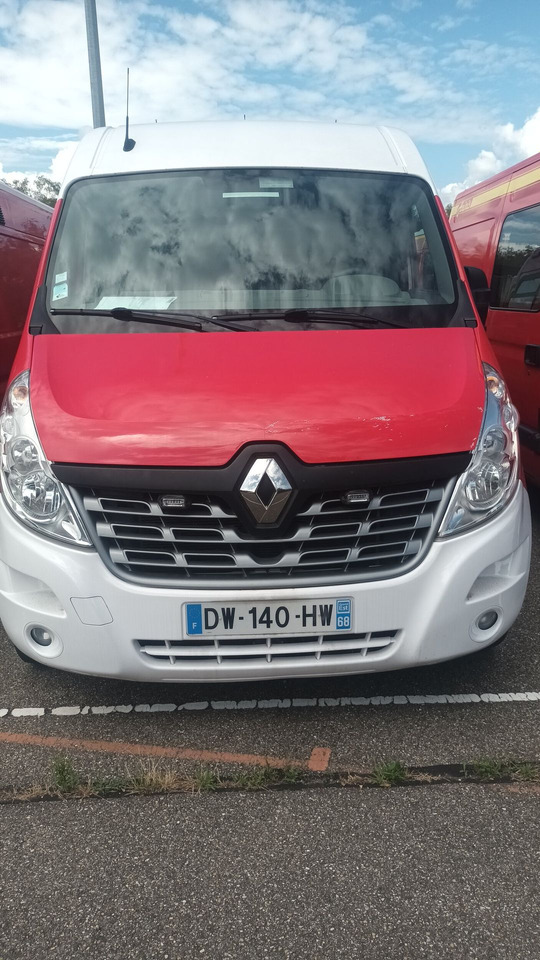 A vendre en l'état RENAULT MASTER 2015. - سيارة اسعاف: صورة 1 A vendre en l'état RENAULT MASTER 2015. - سيارة اسعاف: صورة 1