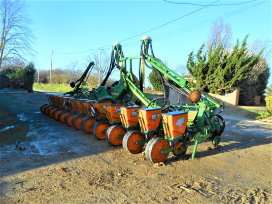 Amazone ED 602 CLASSIC - آلة نثر البذور الدقيقة: صورة 4 Amazone ED 602 CLASSIC - آلة نثر البذور الدقيقة: صورة 4