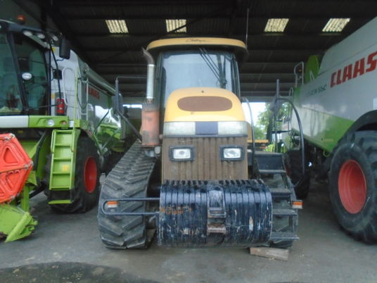 Challenger MT765 - جرَّار مجنزر: صورة 4 Challenger MT765 - جرَّار مجنزر: صورة 4