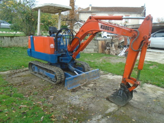 Kubota KH 021 - حفارة مُصَّغرة: صورة 1 Kubota KH 021 - حفارة مُصَّغرة: صورة 1