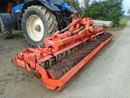 Kuhn HR 6004 DR - مسلفة القوة: صورة 3 Kuhn HR 6004 DR - مسلفة القوة: صورة 3