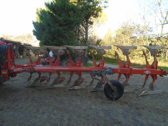 Kuhn MULTIMASTER 150 - محراث: صورة 3 Kuhn MULTIMASTER 150 - محراث: صورة 3