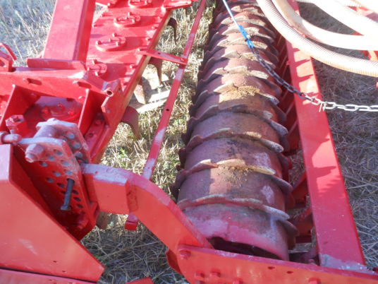 آلة البذار متعددة الوظائف Kverneland DAS + Kverneland herse rotative: صورة 7 آلة البذار متعددة الوظائف Kverneland DAS + Kverneland herse rotative: صورة 7