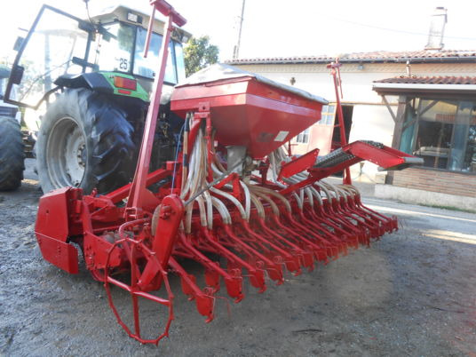 Kverneland DAS + Kverneland herse rotative - آلة البذار متعددة الوظائف: صورة 5 Kverneland DAS + Kverneland herse rotative - آلة البذار متعددة الوظائف: صورة 5