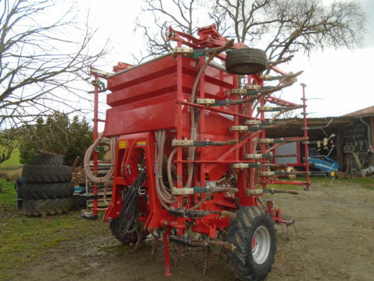 Kverneland TS EVO 6000 - آلة البذار متعددة الوظائف: صورة 4 Kverneland TS EVO 6000 - آلة البذار متعددة الوظائف: صورة 4