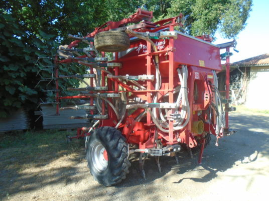 Kverneland ts evo 5000 - آلة البذار متعددة الوظائف: صورة 3 Kverneland ts evo 5000 - آلة البذار متعددة الوظائف: صورة 3