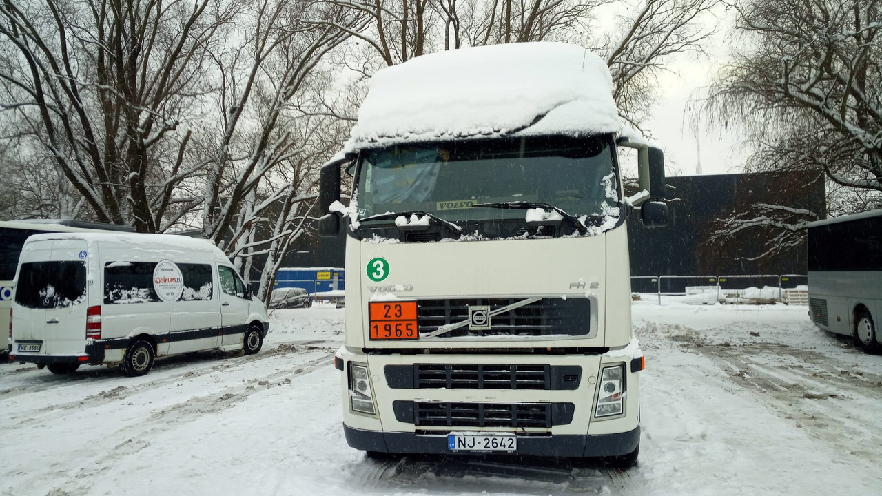 LPG ADR unit for sale. VOLVO truck FH sold together with semi-trailer gas tanke - وحدة جر: صورة 3 LPG ADR unit for sale. VOLVO truck FH sold together with semi-trailer gas tanke - وحدة جر: صورة 3
