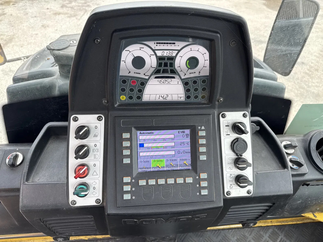 Bomag BW 154 AP-4i AM - مدحلة اسفلت: صورة 4 Bomag BW 154 AP-4i AM - مدحلة اسفلت: صورة 4