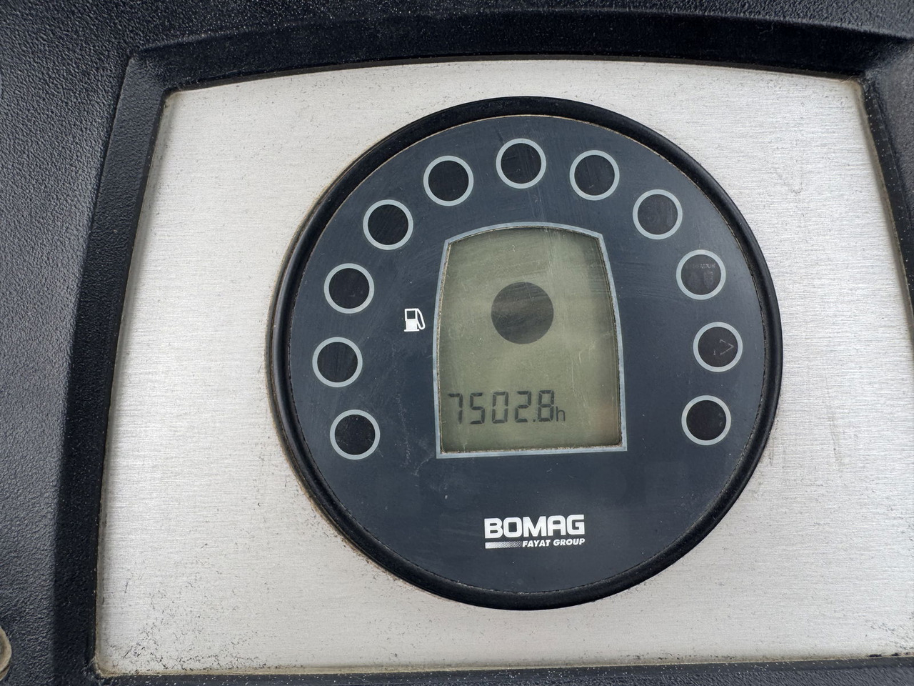 Bomag BW 213 D-4 - آليات: صورة 2 Bomag BW 213 D-4 - آليات: صورة 2