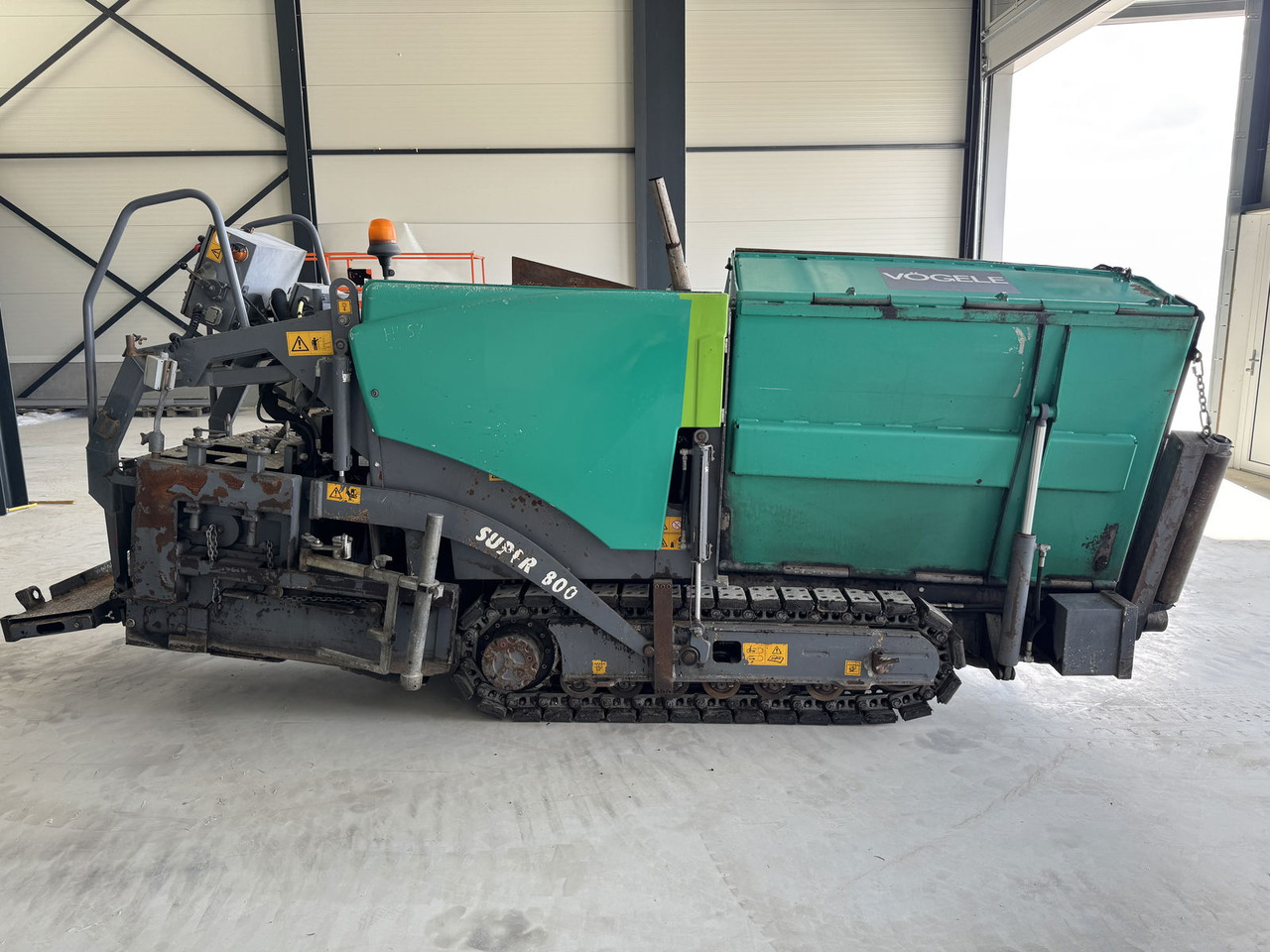 Vögele Super 800 - مدادة الأسفلت: صورة 1 Vögele Super 800 - مدادة الأسفلت: صورة 1