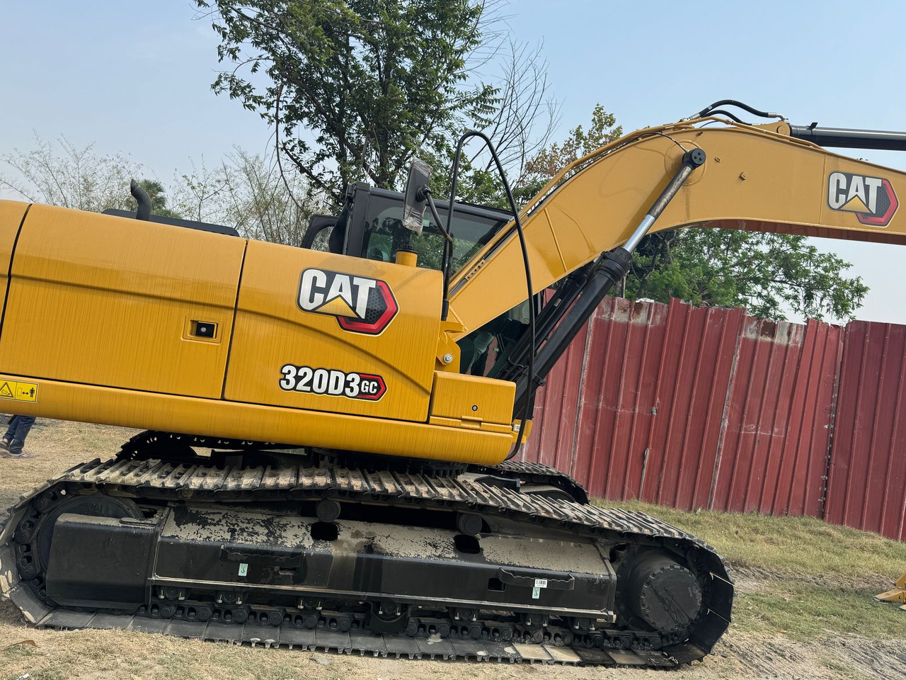 CATERPILLAR 323GC - حفار زحاف: صورة 2 CATERPILLAR 323GC - حفار زحاف: صورة 2