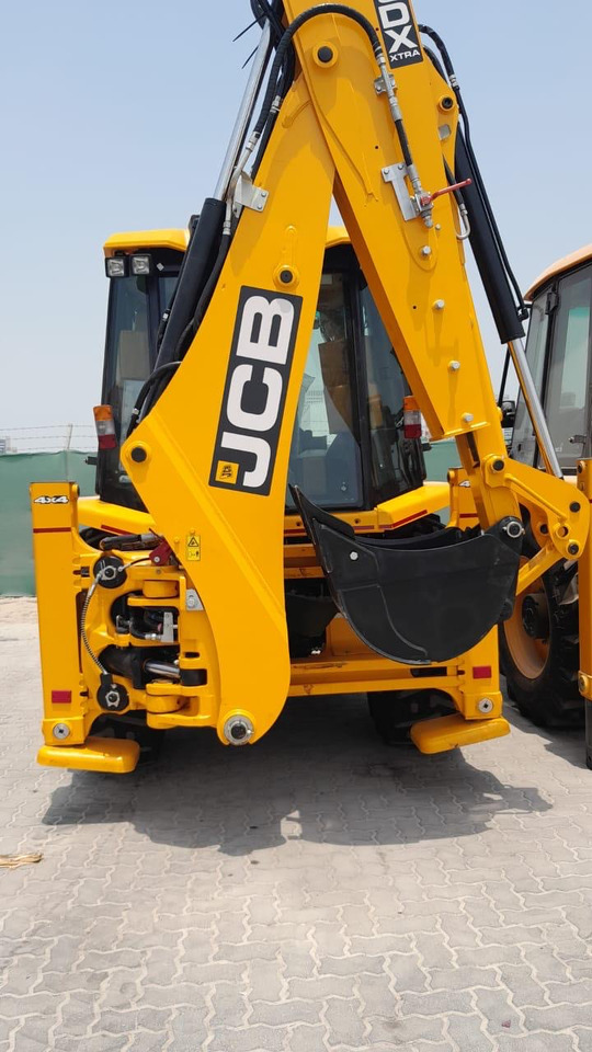 JCB 3DX - آلات البناء: صورة 2 JCB 3DX - آلات البناء: صورة 2