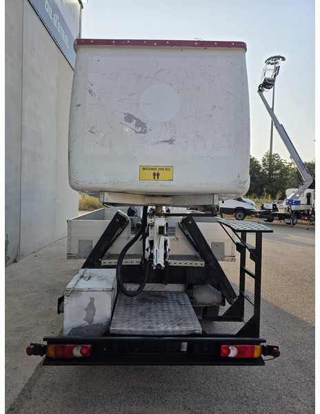 Usado BIZZOCCHI AUTEL 162 HP Sobre NISSAN CABSTAR - معدات الوصول: صورة 3 Usado BIZZOCCHI AUTEL 162 HP Sobre NISSAN CABSTAR - معدات الوصول: صورة 3