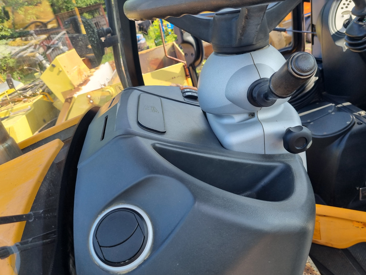 جرافة حفار JCB 4CX: صورة 8 جرافة حفار JCB 4CX: صورة 8