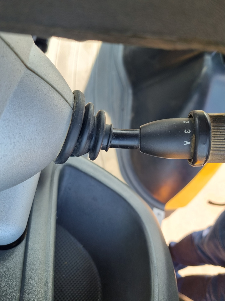 جرافة حفار JCB 4CX: صورة 9 جرافة حفار JCB 4CX: صورة 9